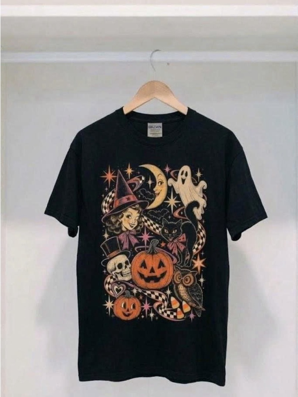 Vintage Halloween Graphic T-Shirt Retro Witch Black Cat Pumpkin Ghost Black Tee